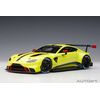 ASTON MARTIN VANTAGE GTE LE MANS PRO 2018 PRESENTATION CAR (GREEN WITH STR IPES/ACCENTS)