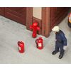6 extincteurs et 2 bouches d'incendie