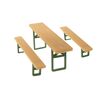 48 bancs de brasserie et 24 tables