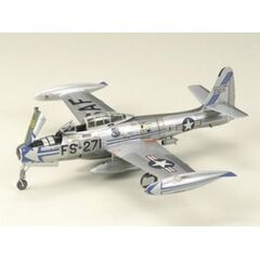 ARW10.60745-F-84G Thunderjet 1:72