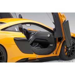 LEM76048-MCLAREN 675LT 2016 1:18 McLaren orange