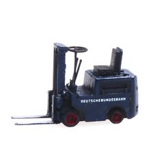 DB Chariots élévateurs