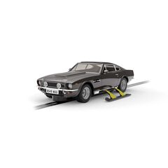 James Bond Aston Martin V8 - Les feux de la rampe