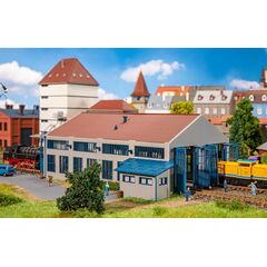 Remise à locomotives moderne à 2 niveaux