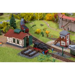 Set de remise à locomotives pour lignes secondaires avec block