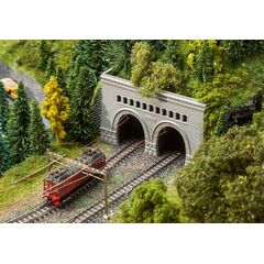 Tunnelportale Simplon Nord und Süd