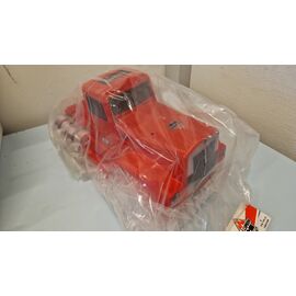OKZ-324-Garage Sale - Carrosserie 1:10 peinte (Truck) 3pcs