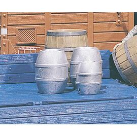 4 Bierfässer