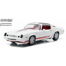 1981 Chevy Camaro Z/28 white w/red stripes
