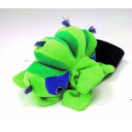 Poupée gant chenille