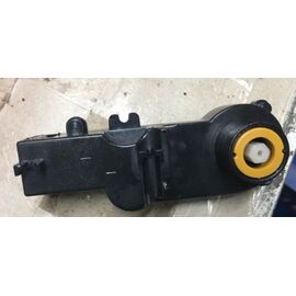 Gear box (Left or right) - 1550/1560/1570
