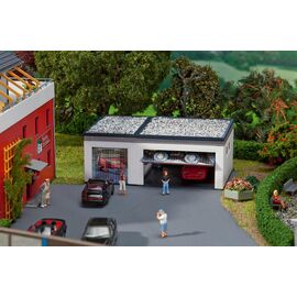 Garage double avec pièces d'entraînement