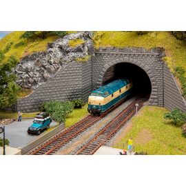 Portail du tunnel à 2 voies