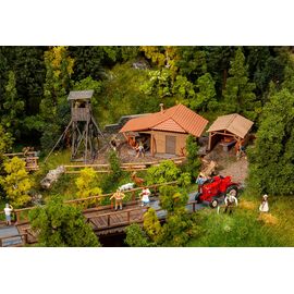 Pavillon de chasse avec siège surélevé