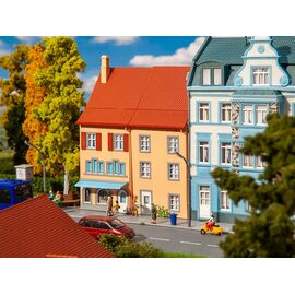 2 maisons en relief Petite ville