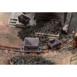 2 wagons et 2 wagonnets pour H0e
