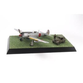 Nakajima Hayate (Frank) & Kurogane Scenery Set