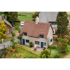 Maison d'habitation avec toit de chaume