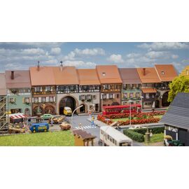 6 Reliefhäuser Altstadt