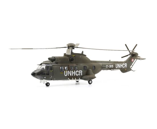 ARW85.001510-Cougar AS532 T-315 UNHCR