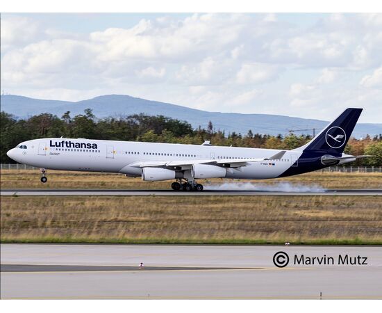 ARW90.03803-A340-300 Lufthansa New Livery