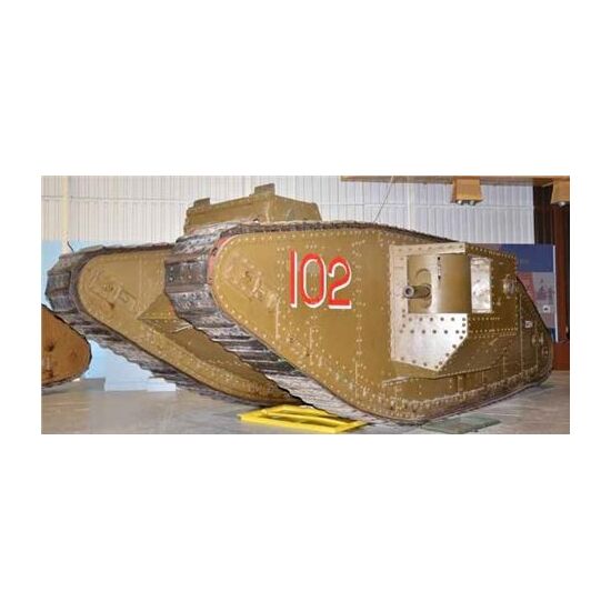 British Tank Mk.IV Male mit Motor