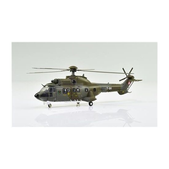 T-311 Cougar AS532 Staffel 1 la une