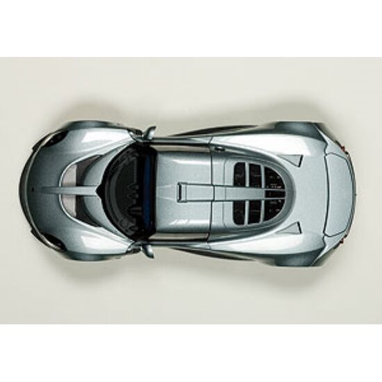 HENNESSEY Venom GT Spyd. silber 1:18 Silver grey, 7 image