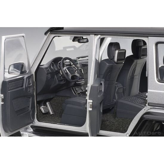 MERCEDES G 500 4x4-2 '16 argent 1:18 (composite model/ full openings), 5 image