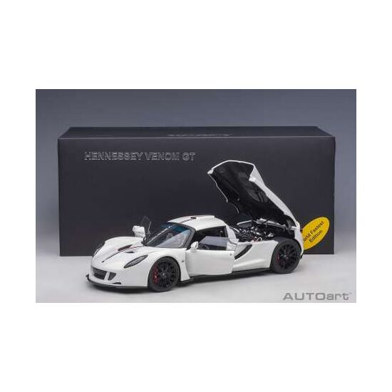 MASERATI MC12 Road Car bleu 1:18, 7 image