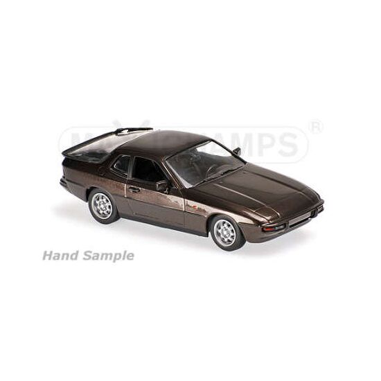 PORSCHE 924 1984 brun 1:43