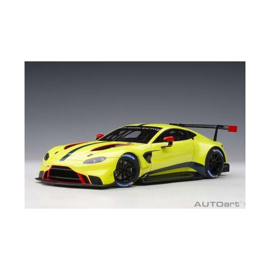 ASTON MARTIN VANTAGE GTE LE MANS PRO 2018 PRESENTATION CAR (GREEN WITH STR IPES/ACCENTS)