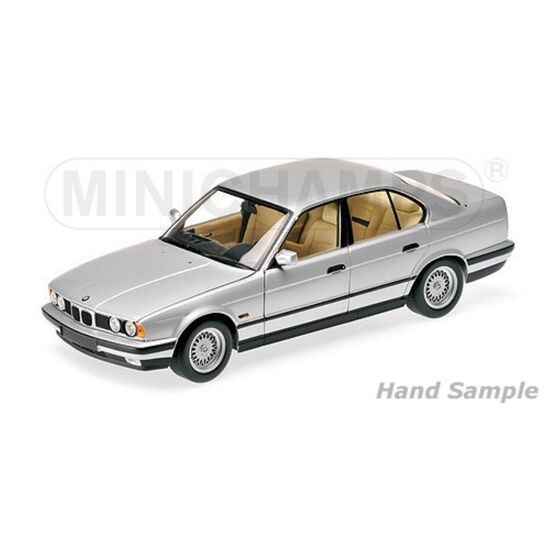 BMW 535 I (E34) 1988 argent 1:18