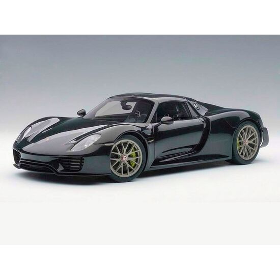 PORSCHE 918 Spyder noir 1:18 Weissach Package