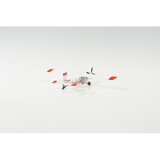 Pilatus PC-6 Turbo Porter Air-Glaciers HB-FDU Version 2016, 2 image