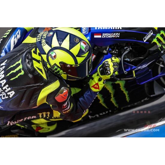 AGV HELMET - VALENTINO ROSSI - MOTOGP 2019, 2 image