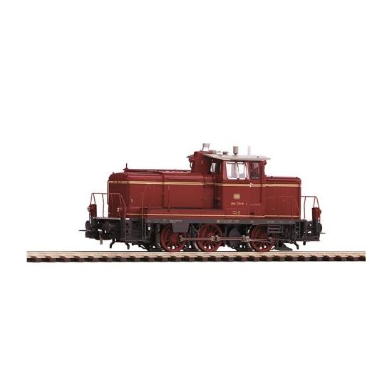 AC Diesellok BR 260 DB rot IV + PluX22 Dec.