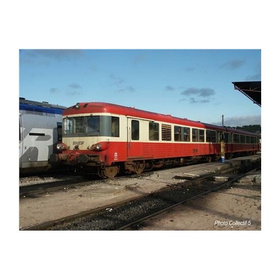 SNCF Dieseltriebzug EAD X 4500 rot/creme Ep.IV