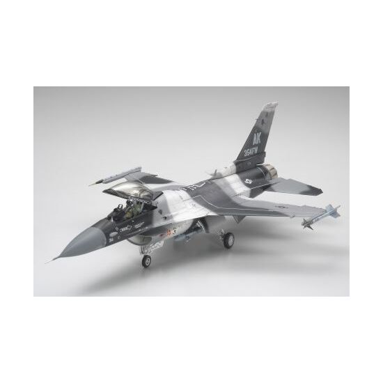 F-16C/N Aggressor/Adversary (agresseur/adversaire)