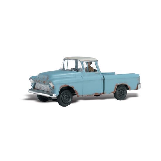 H0 La voiture rouillée roule encore