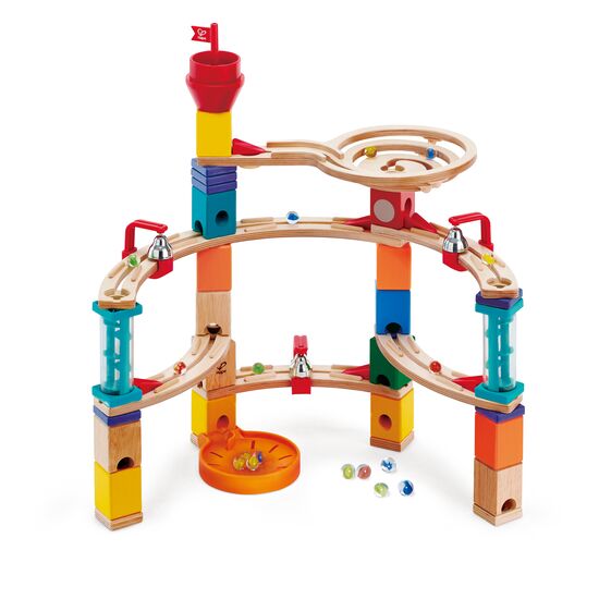 QUADRILLA S'échapper du château