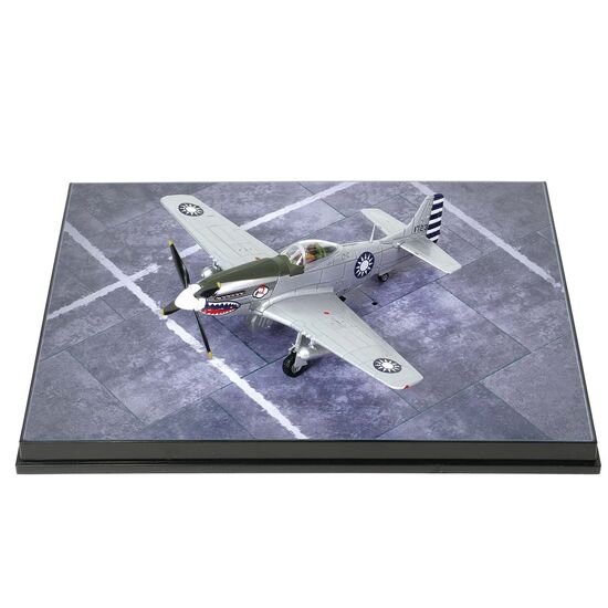 WW2 P-51D Mustang aircraft fighter