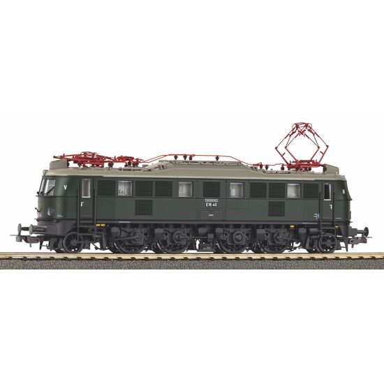 E-Lok BR E 18 DR III  DC