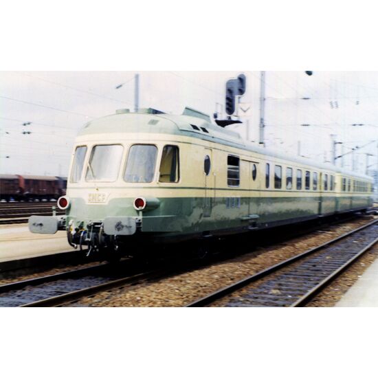SNCF 2-teil. Diesetriebzug RGP I grün/beige  Ep. IV  DCS