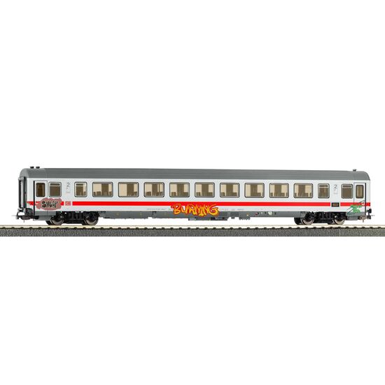 Voiture de voyageurs Bpmz 284 2ème classe DB AG VI avec graffiti