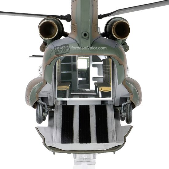 Chinook CH-47JA helicopter, 2 image