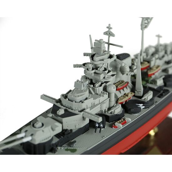 Le cuirassé allemand Tirpitz, 2 image
