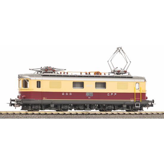 Locomotive électrique CFF Re 4/4 I n° 10033 en livrée TEE Ep. IV DCS