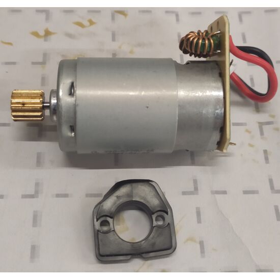 Motor mit Motoraufnahme
