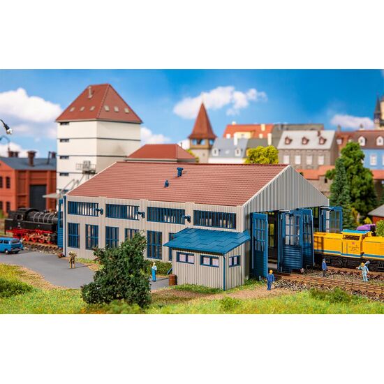 Remise à locomotives moderne à 2 niveaux
